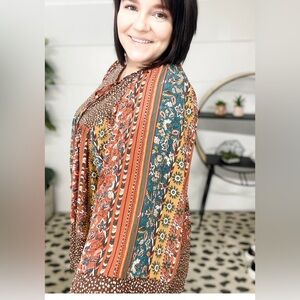 New Haptics Hobo Vintage Print top plus size 3X 🌸🌹🌺 E